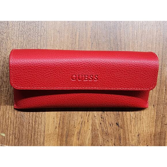 GUESS Semi Hard, Red Eye Glass Case with cloth NEW. - Picture 1 of 3
